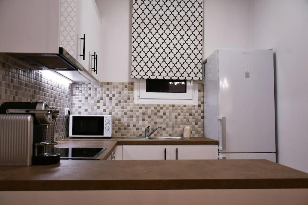 דירות אתונה Flat Near Acropolis Hill מראה חיצוני תמונה