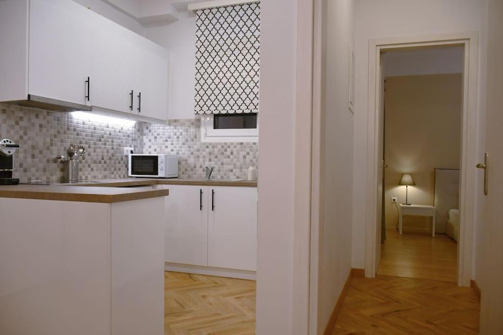 דירות אתונה Flat Near Acropolis Hill מראה חיצוני תמונה